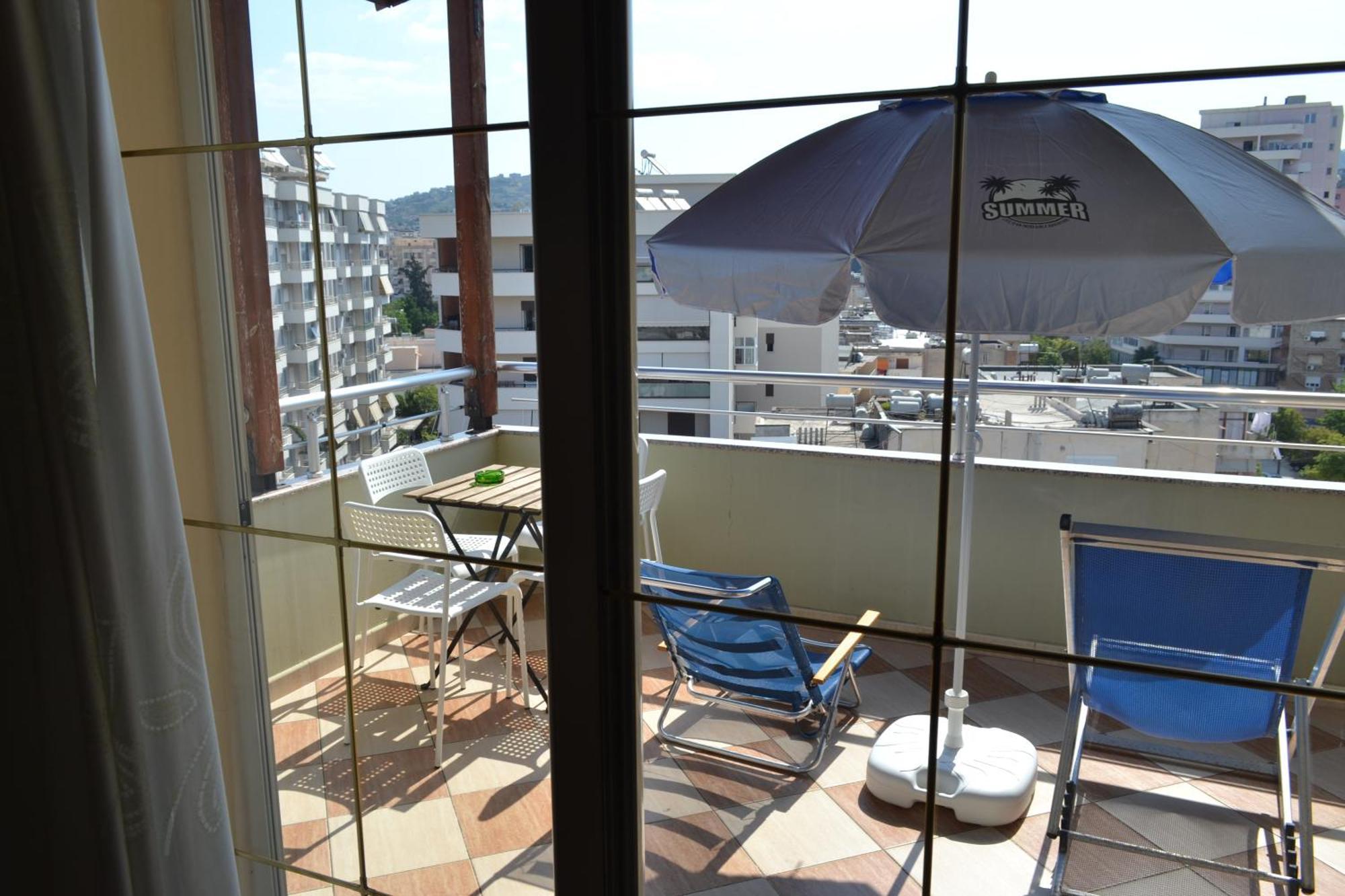 Penthouse Terrace View 4br In The Heart Appartamento