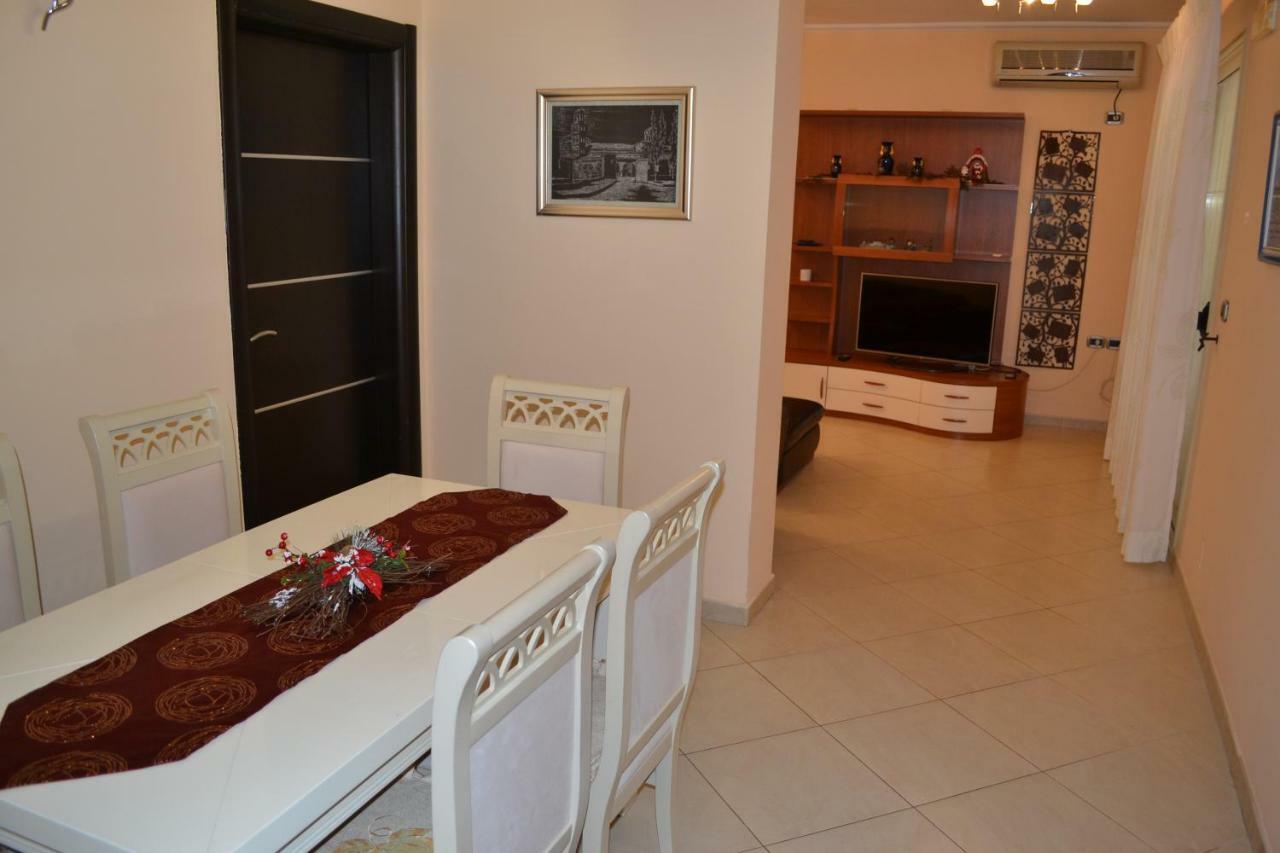 Deluxe Penthouse 3 Bedrooms *