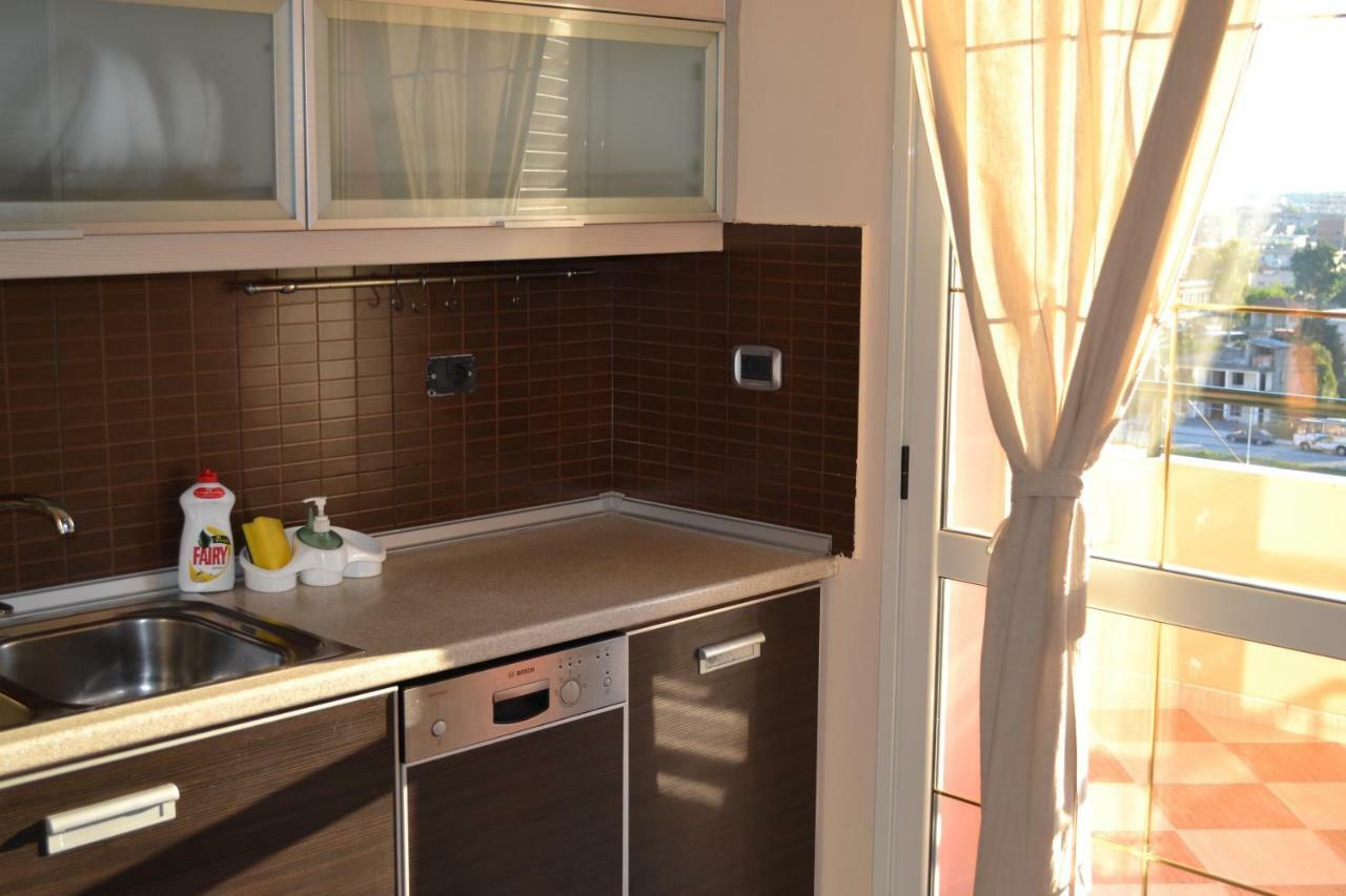 Deluxe Penthouse 3 Bedrooms Apartament Wlora