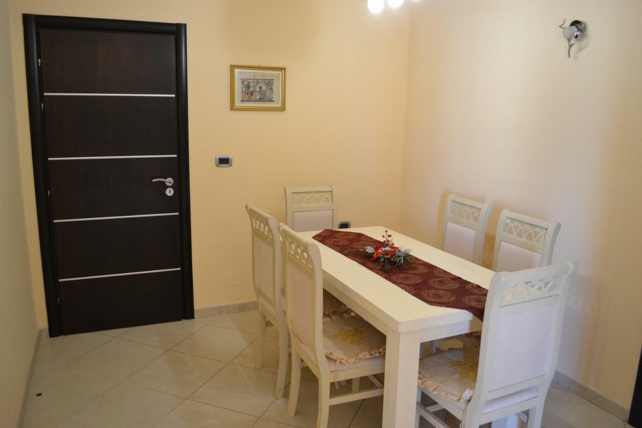 Deluxe Penthouse 3 Bedrooms *